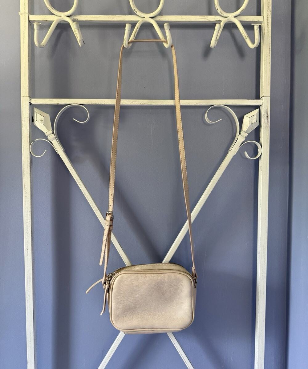 Mark Graham Bag Small Crossbody The Essential Crossbody Double Zip Camel Tan